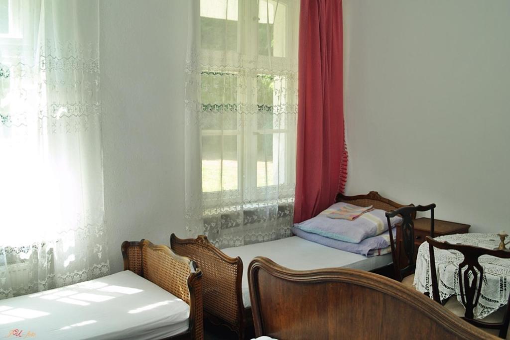 Cichy Dwor Otel Manowo Dış mekan fotoğraf