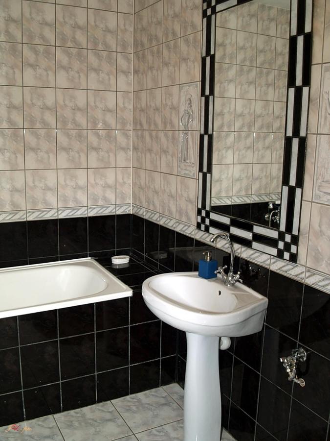 Cichy Dwor Otel Manowo Dış mekan fotoğraf